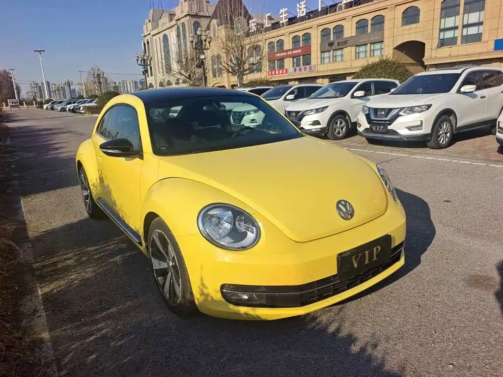 Volkswagen Volkswagen Beetle 2015 280TSI 2016 - thumbnail 2