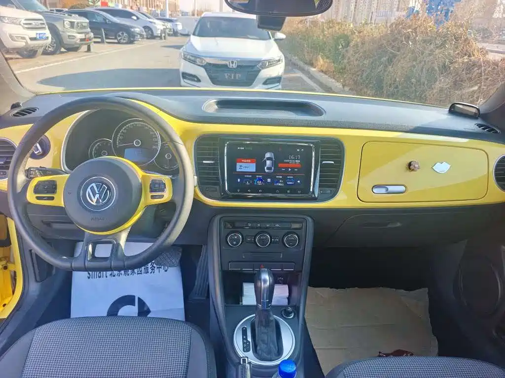 Volkswagen Volkswagen Beetle 2015 280TSI 2016 - thumbnail 8