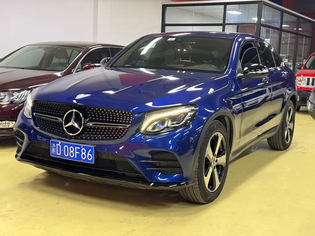 Mercedes-Benz Mercedes-Benz GLC Coupe 2017 GLC 200 4MATIC Coupé SUV 2017 - thumbnail 4