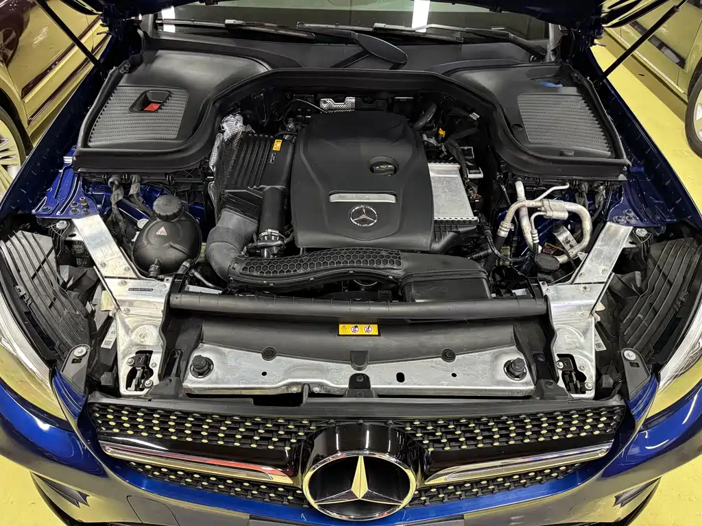 Mercedes-Benz Mercedes-Benz GLC Coupe 2017 GLC 200 4MATIC Coupé SUV 2017 - thumbnail 19