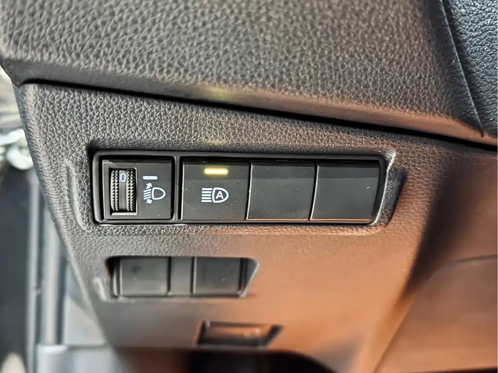 Toyota Toyota Corolla Cross 2022 2.0L Elite Edition 2023 - thumbnail 12
