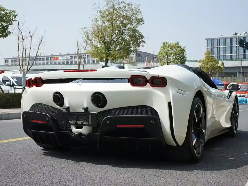 Ferrari Ferrari SF90 2021 3.9T V8 Spider 2025 - thumbnail 3