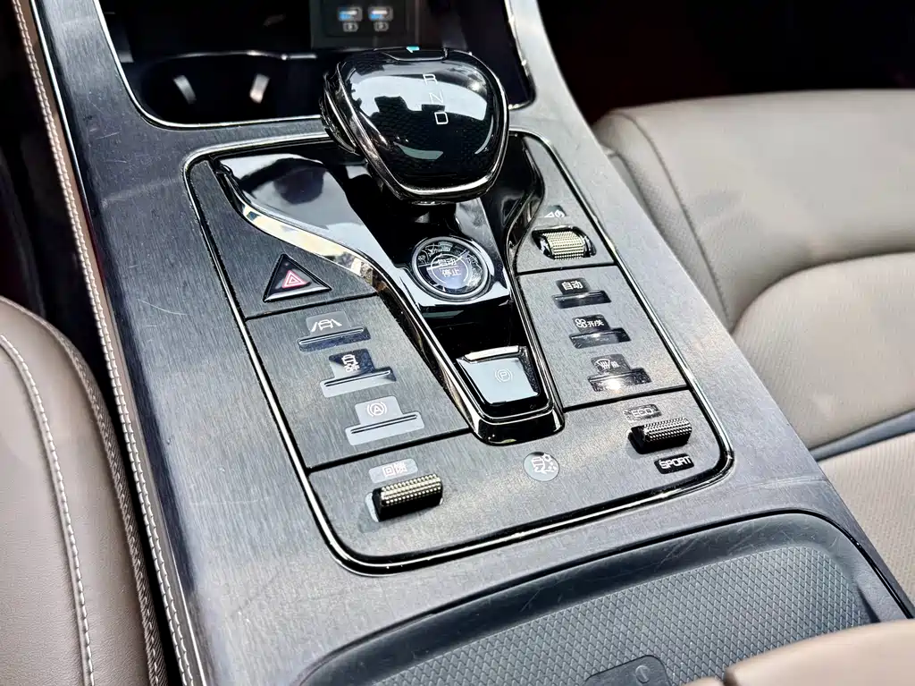 BYD BYD Han 2020 EV Long Range Luxury Edition 2021 - thumbnail 16