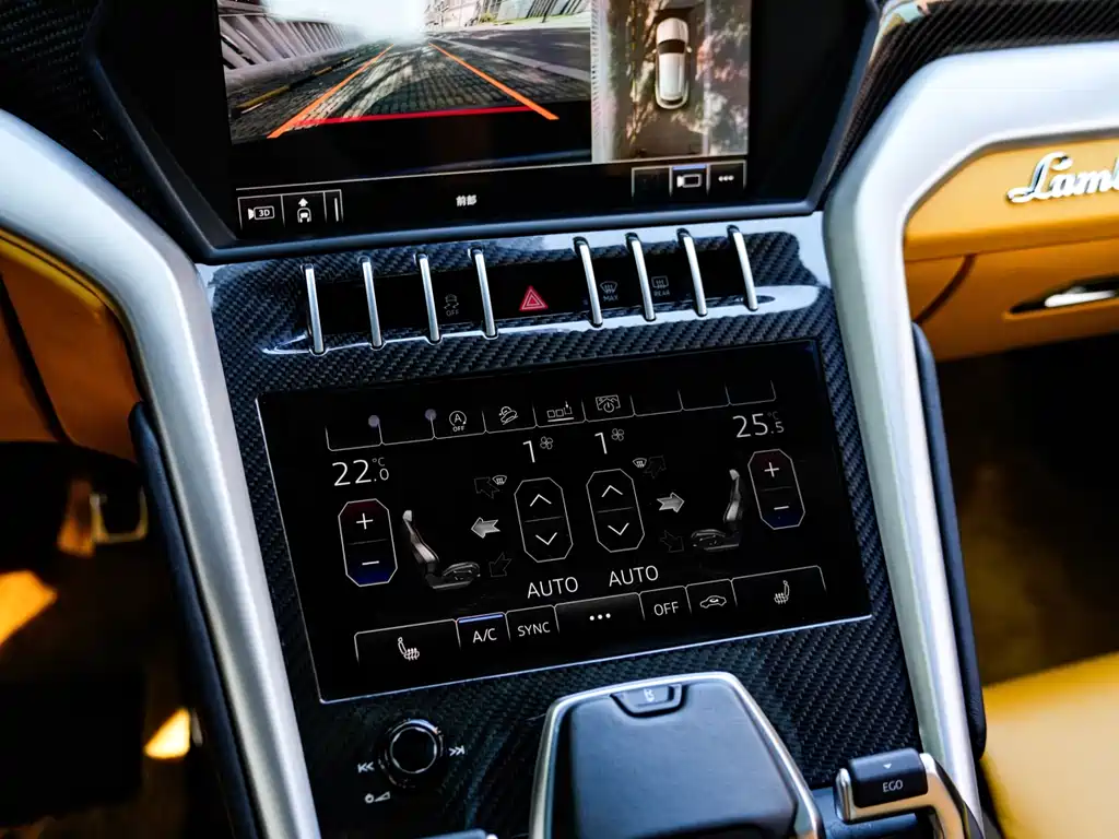 Lamborghini Lamborghini Urus 2018 4.0T V8 2019 - thumbnail 16