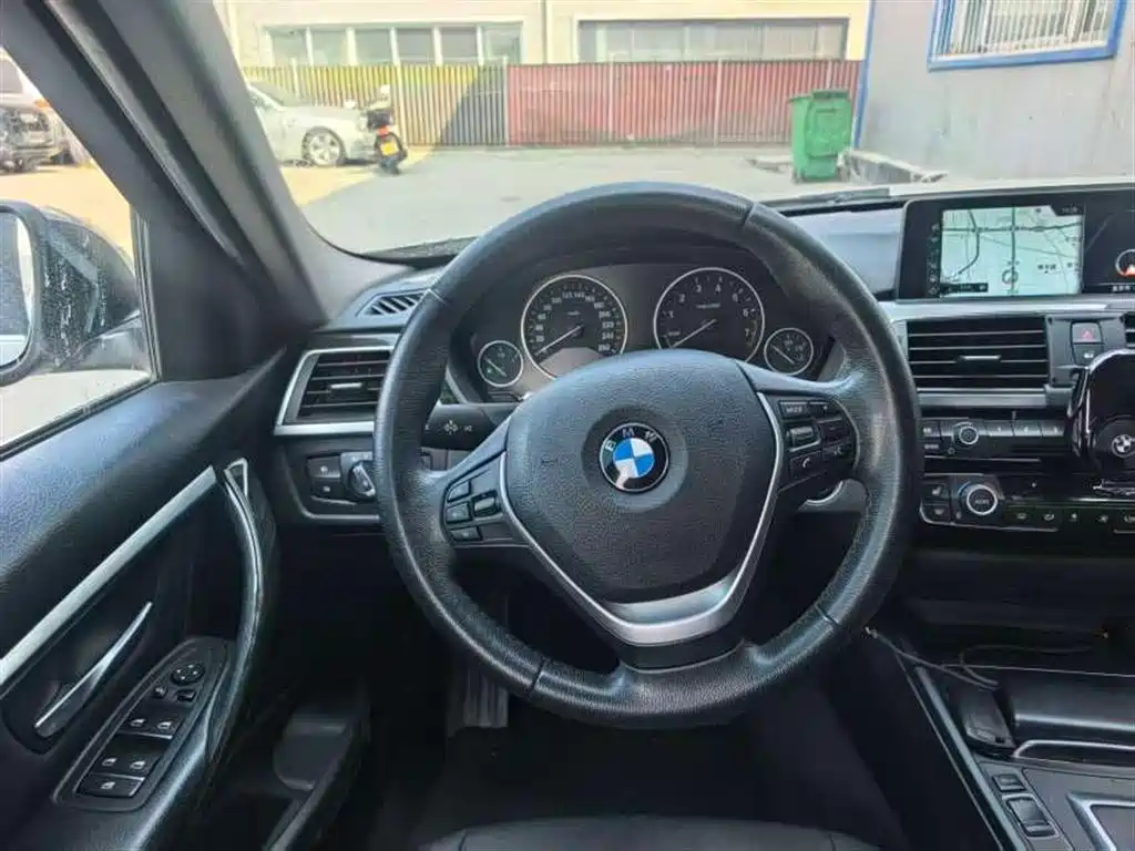 BMW BMW 3 Series 2017 320Li Luxury Design Package 2017 - thumbnail 5