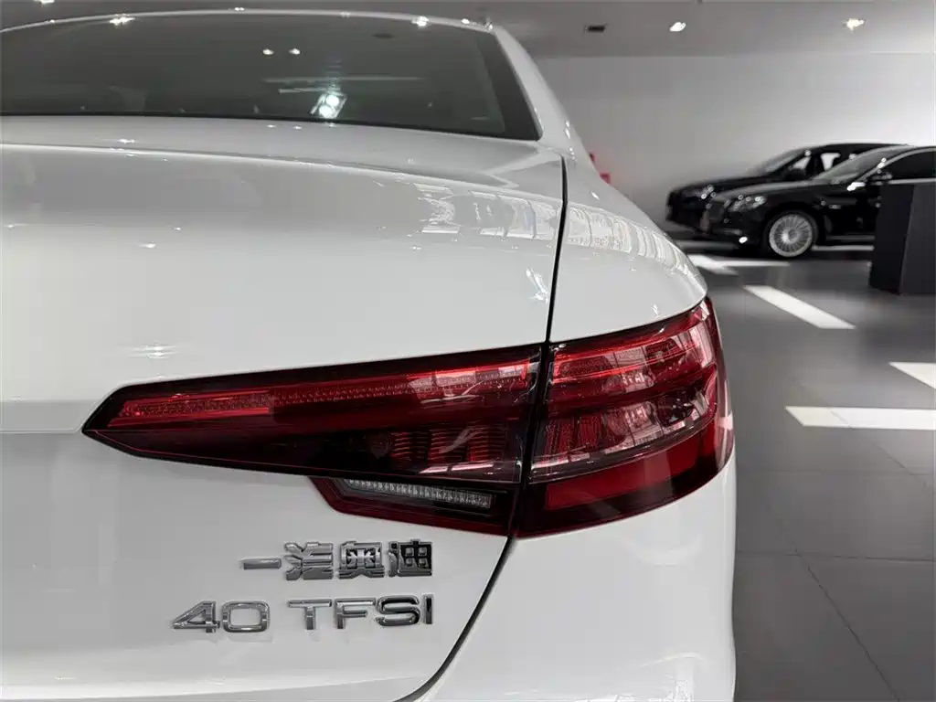 Audi Audi A4L 2017 40 TFSI Progressive Edition 2017 - thumbnail 12