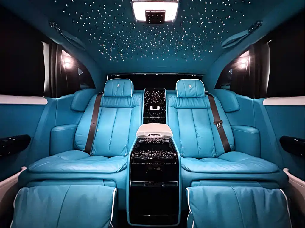 Rolls-Royce Phantom 2018 6.7T Extended Wheelbase 2020 - thumbnail 25