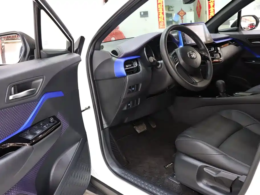 Toyota Toyota IZOA 2020 2.0L Elegance Edition 2020 - thumbnail 8