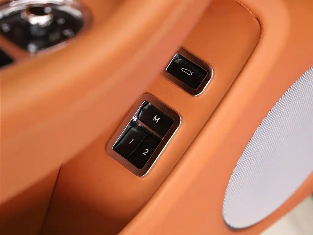 Bentley Bentley Flying Spur 2022 4.0T V8 Standard Edition 2023 - thumbnail 17