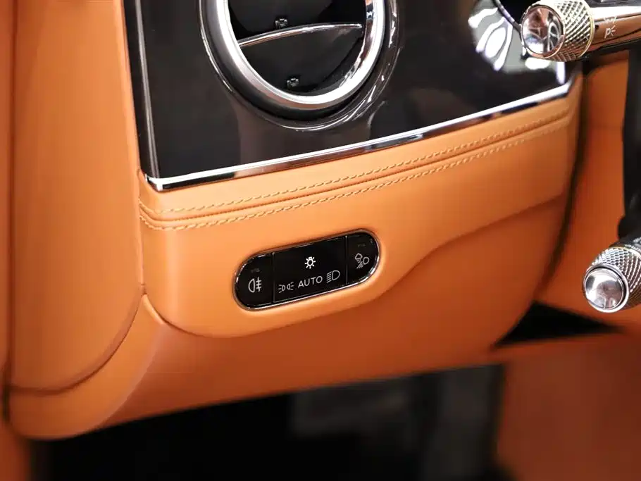 Bentley Bentley Flying Spur 2022 4.0T V8 Standard Edition 2023 - thumbnail 20