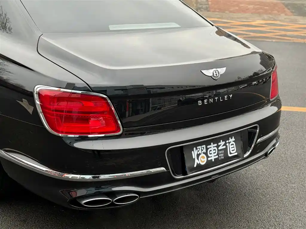 Bentley Bentley Flying Spur 2022 4.0T V8 Standard Edition 2023 - thumbnail 28
