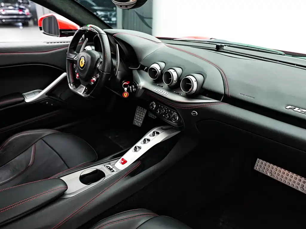 Ferrari Ferrari F12berlinetta 2013 6.3L Standard 2013 - thumbnail 12
