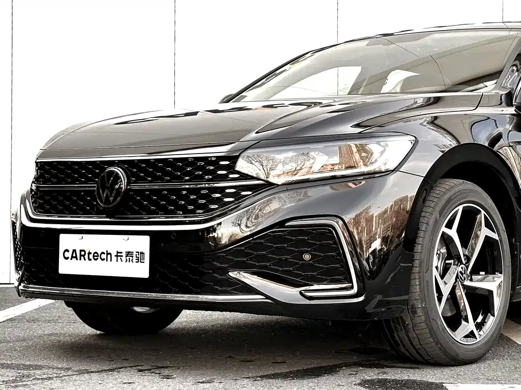 Volkswagen Passat 2026 Model Outstanding 330TSI Elite Starry Sky Edition 2026 - thumbnail 14