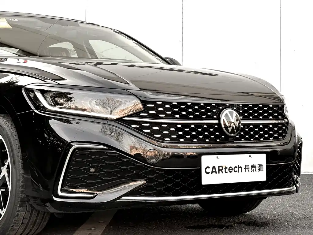Volkswagen Passat 2026 Model Outstanding 330TSI Elite Starry Sky Edition 2026 - thumbnail 18