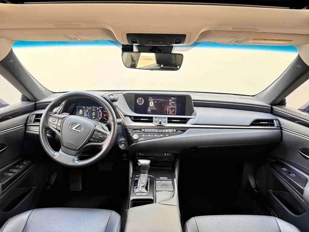 Lexus Lexus ES 2020 200 Excellence Edition 2021 - thumbnail 15