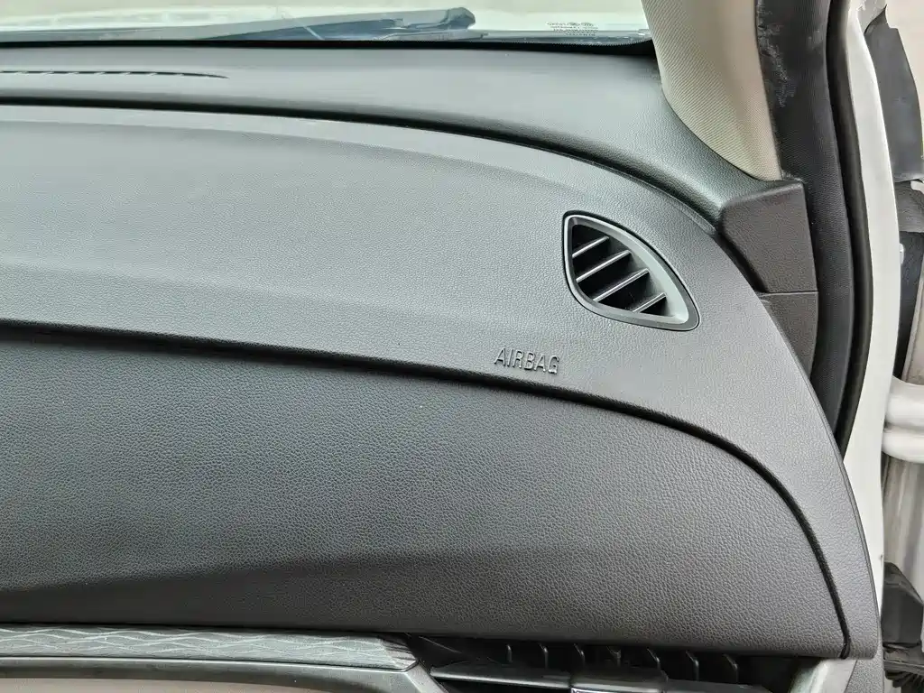 Buick Buick Excelle GT 2016 15N Automatic Elite 2017 - thumbnail 21