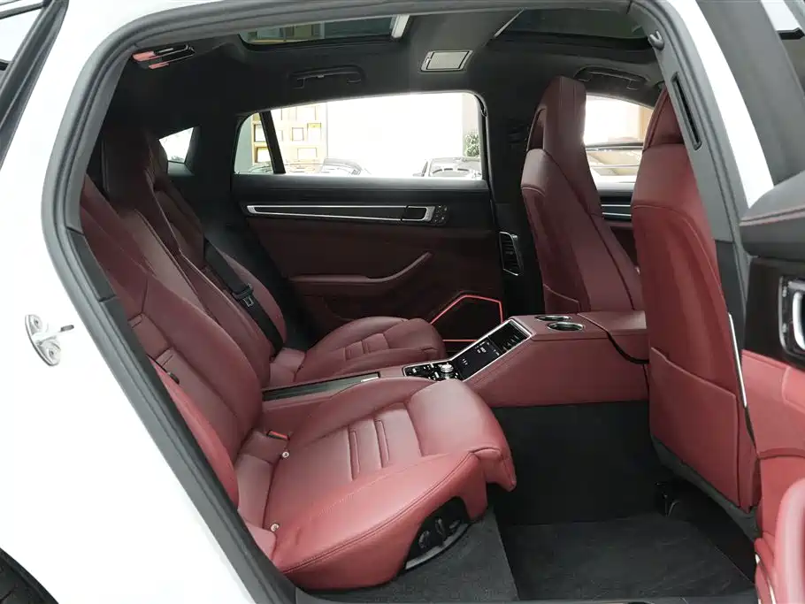 Porsche Panamera 2023 Facelift Panamera 4 Executive Platinum Long Wheelbase 2.9T 2025 - thumbnail 14