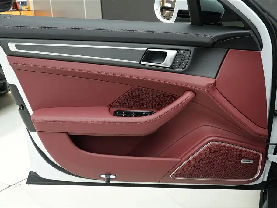 Porsche Panamera 2023 Facelift Panamera 4 Executive Platinum Long Wheelbase 2.9T 2025 - thumbnail 15