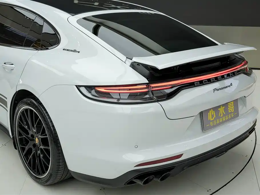 Porsche Panamera 2023 Facelift Panamera 4 Executive Platinum Long Wheelbase 2.9T 2025 - thumbnail 26