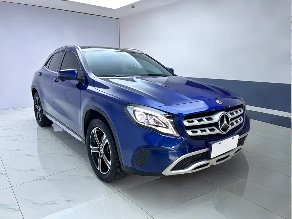 Mercedes-Benz Mercedes-Benz GLA 2018 GLA 200 Fashion Edition 2019 - thumbnail 3