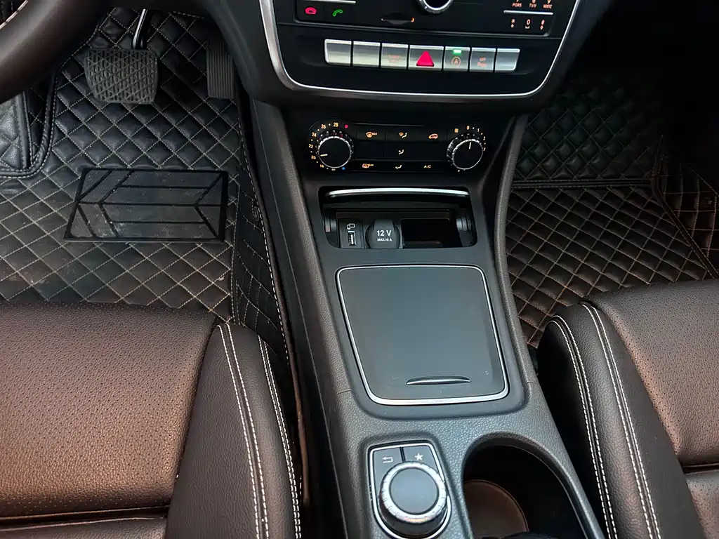 Mercedes-Benz Mercedes-Benz GLA 2018 GLA 200 Fashion Edition 2019 - thumbnail 17