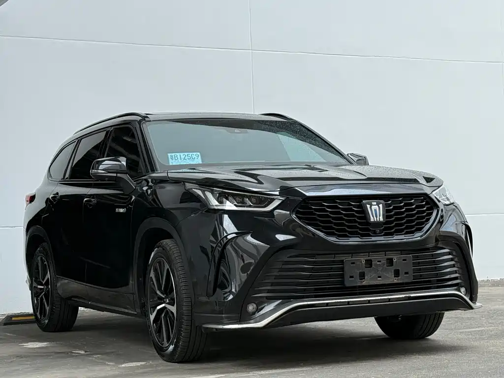Toyota Crown Kluger 2021 2.5L HEV AWD Luxury Edition 2022 - thumbnail 3
