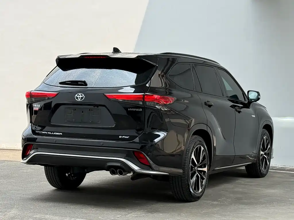 Toyota Crown Kluger 2021 2.5L HEV AWD Luxury Edition 2022 - thumbnail 6