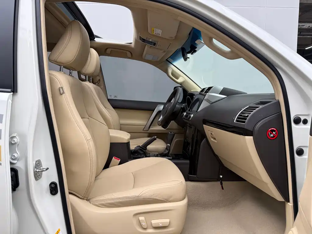 Toyota Toyota Prado 2016 2.7L Automatic Standard Edition 2016 - thumbnail 8