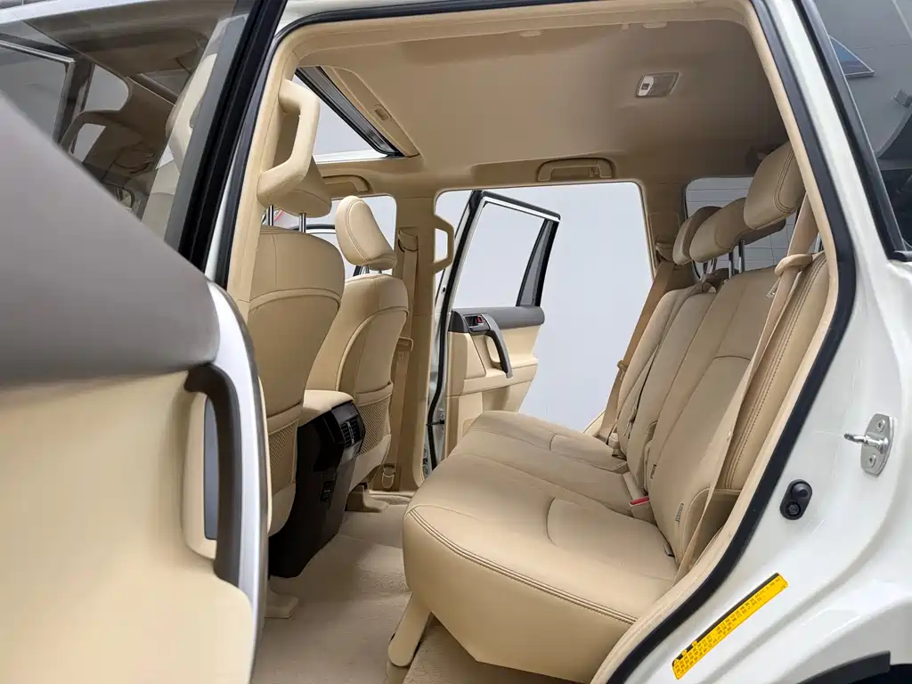 Toyota Toyota Prado 2016 2.7L Automatic Standard Edition 2016 - thumbnail 9