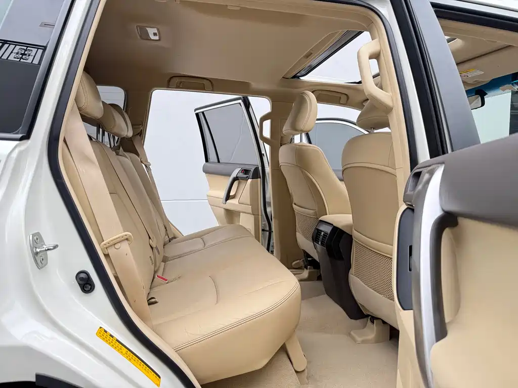 Toyota Toyota Prado 2016 2.7L Automatic Standard Edition 2016 - thumbnail 10