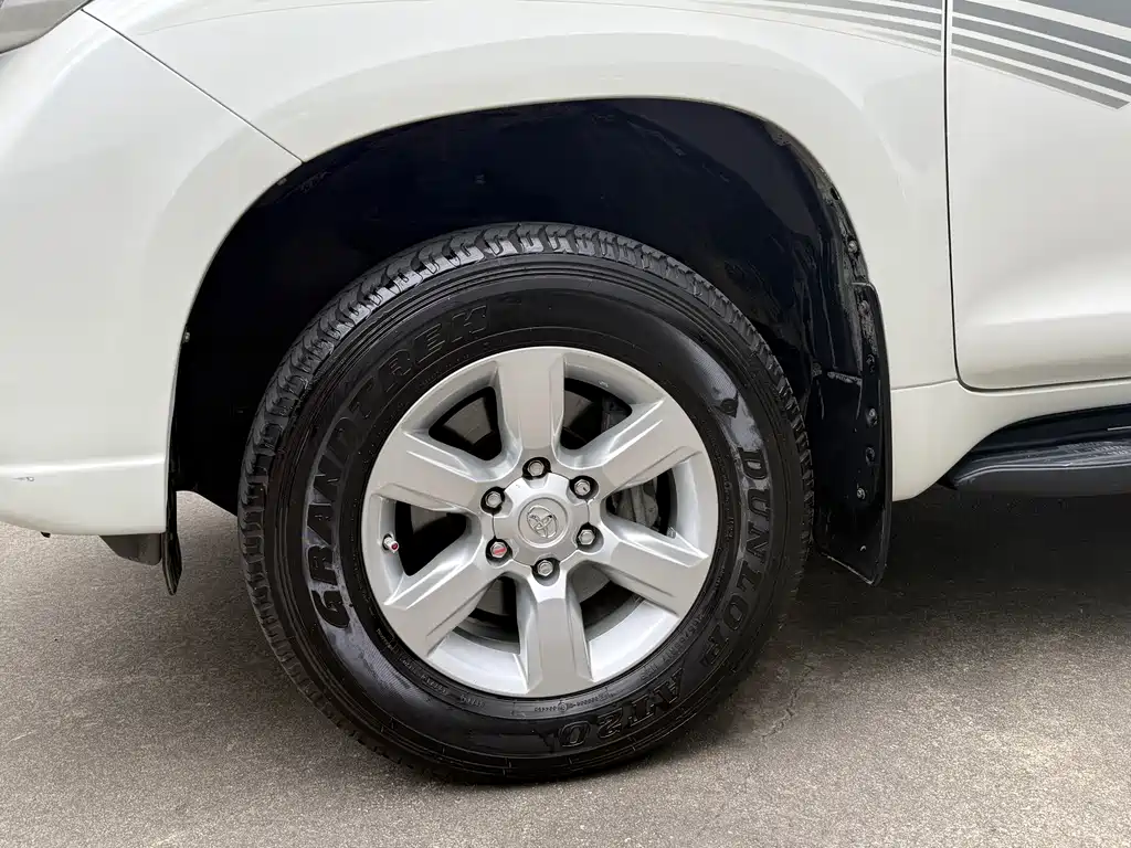 Toyota Toyota Prado 2016 2.7L Automatic Standard Edition 2016 - thumbnail 20