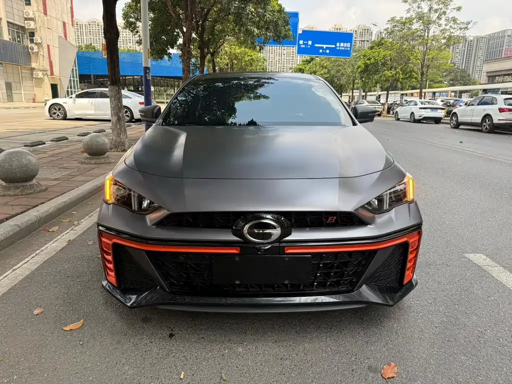 POV: 2022 Model 270T DCT J16 R-Style Track Edition Shadow Leopard 2022 270T DCT J16 R-Style Track Edition 2022 - thumbnail 2