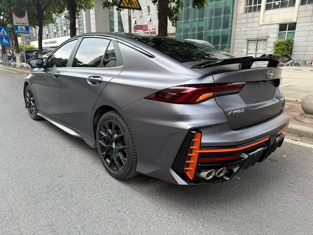 POV: 2022 Model 270T DCT J16 R-Style Track Edition Shadow Leopard 2022 270T DCT J16 R-Style Track Edition 2022 - thumbnail 10