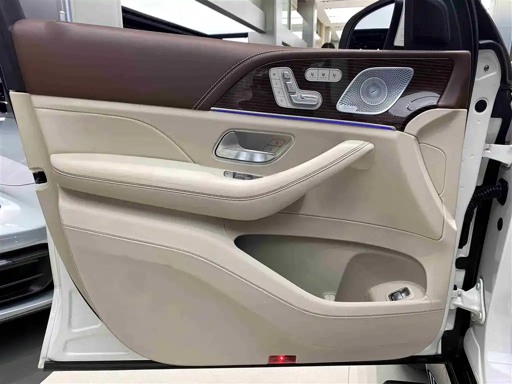 Mercedes-Benz Maybach GLS 2021 GLS 480 4MATIC 2021 - thumbnail 16
