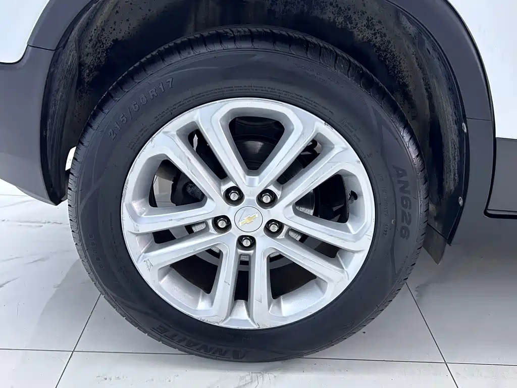 Chevrolet Trax 2016 1.4T Manual 2WD Comfort with Sunroof 2016 - thumbnail 23