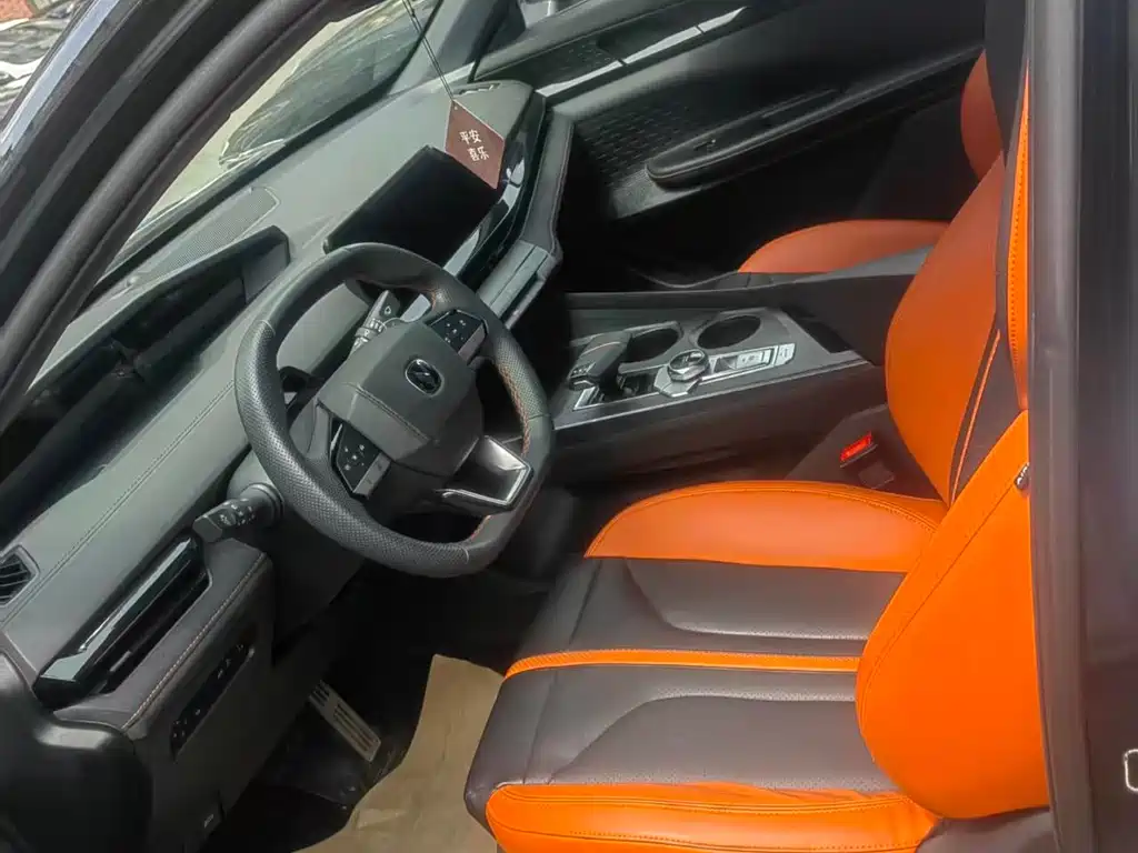 Changan Changan UNI-V 2024 1.5T Premium Sport Edition 2024 - thumbnail 3