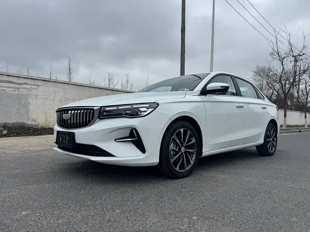 Geely Auto Geely Emgrand 2022 4th Generation 1.5L CVT Luxury Edition 2022
