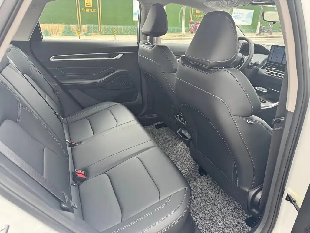 Geely Auto Geely Emgrand 2022 4th Generation 1.5L CVT Luxury Edition 2022 - thumbnail 13