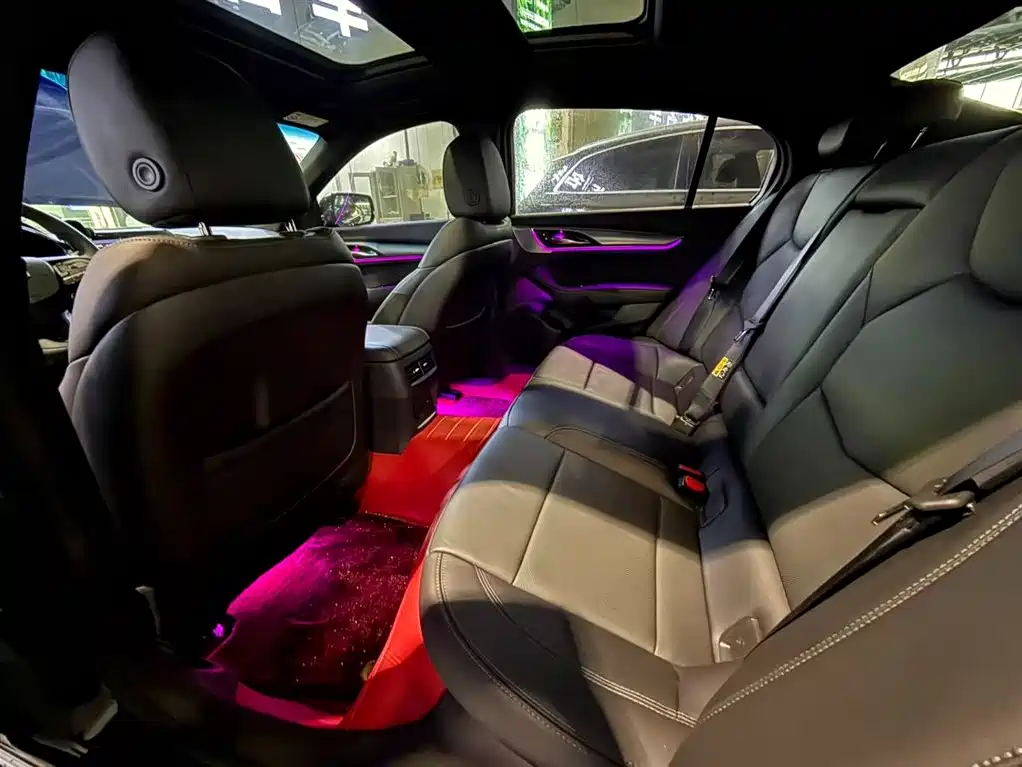 Cadillac Cadillac CT5 2022 28T Luxury (Standard) 2023 - thumbnail 7