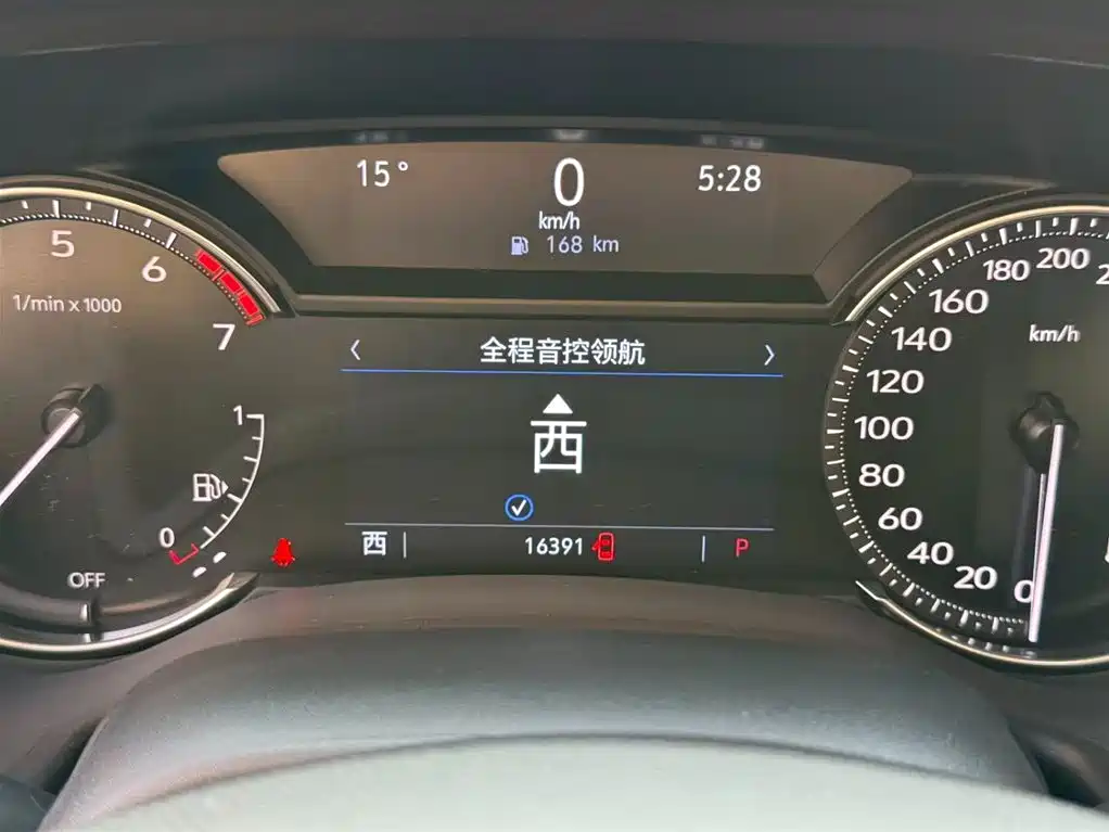 Cadillac Cadillac CT5 2022 28T Luxury (Standard) 2023 - thumbnail 8