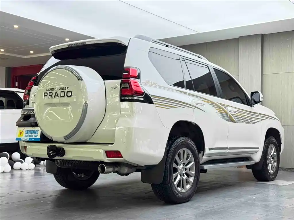 Toyota Prado 2019 3.5L Automatic TX-L Premium with Rear-Mounted Spare Tire 2020 - thumbnail 4