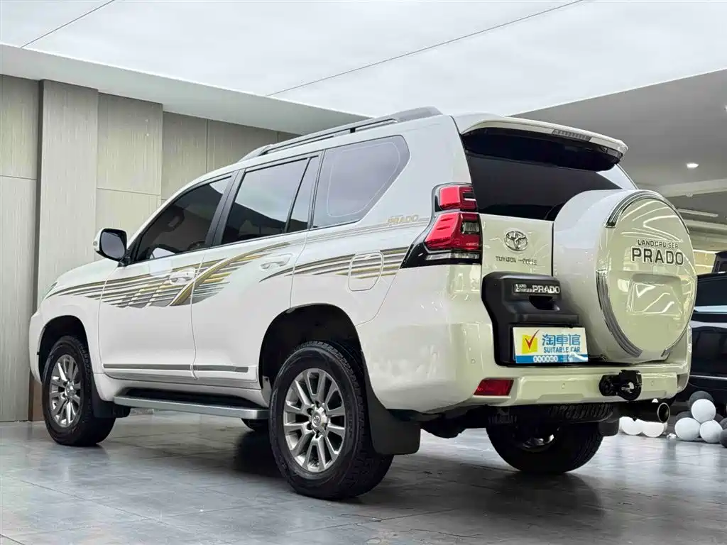Toyota Prado 2019 3.5L Automatic TX-L Premium with Rear-Mounted Spare Tire 2020 - thumbnail 6