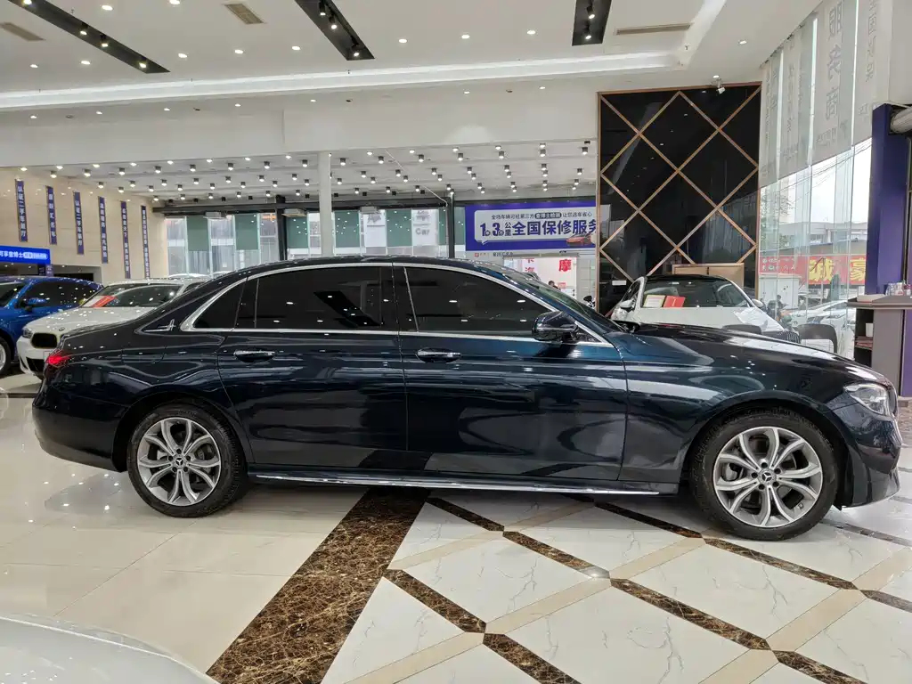 Mercedes-Benz Mercedes-Benz E-Class 2022 Model Year Facelift E 300 L Sport Style 2022 - thumbnail 16