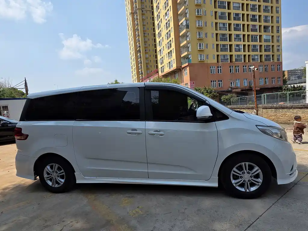 Maxus MAXUS G10 2021 2.0T Manual Elite Diesel 7-seater 2020 - thumbnail 5