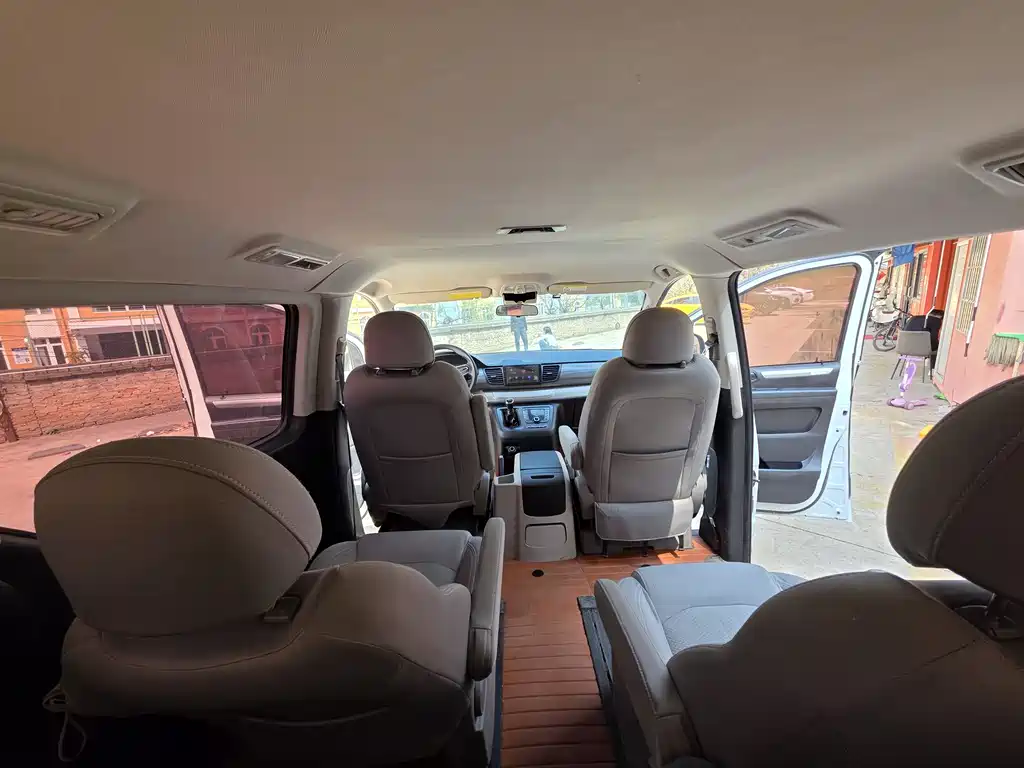 Maxus MAXUS G10 2021 2.0T Manual Elite Diesel 7-seater 2020 - thumbnail 19