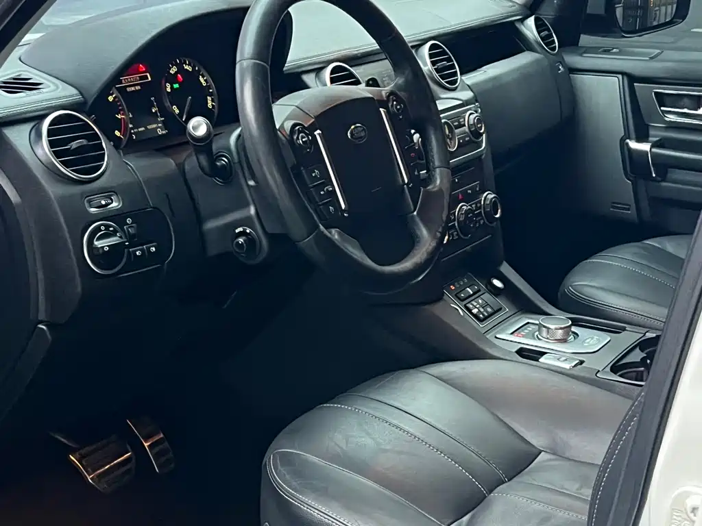 Land Rover Discovery 2016 3.0 SC V6 HSE 2016 - thumbnail 10