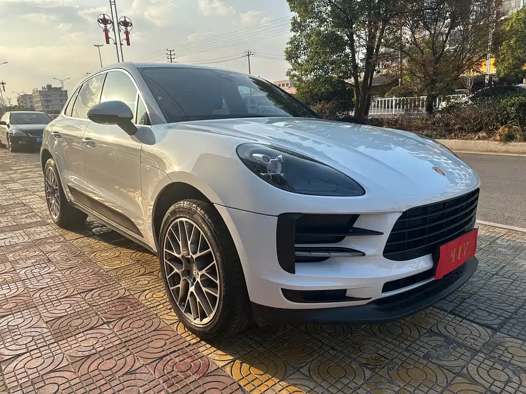 Porsche Porsche Macan 2018 Macan 2.0T 2019 - thumbnail 3