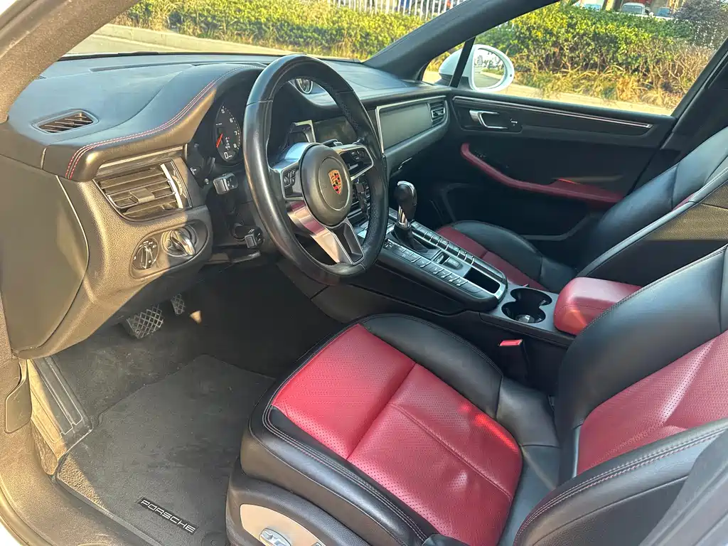 Porsche Porsche Macan 2018 Macan 2.0T 2019 - thumbnail 4