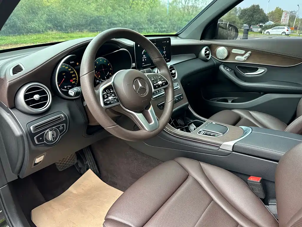 Mercedes-Benz Mercedes-Benz GLC 2022 GLC 300 L 4MATIC Dynamic Model Premium Edition 2022 - thumbnail 6