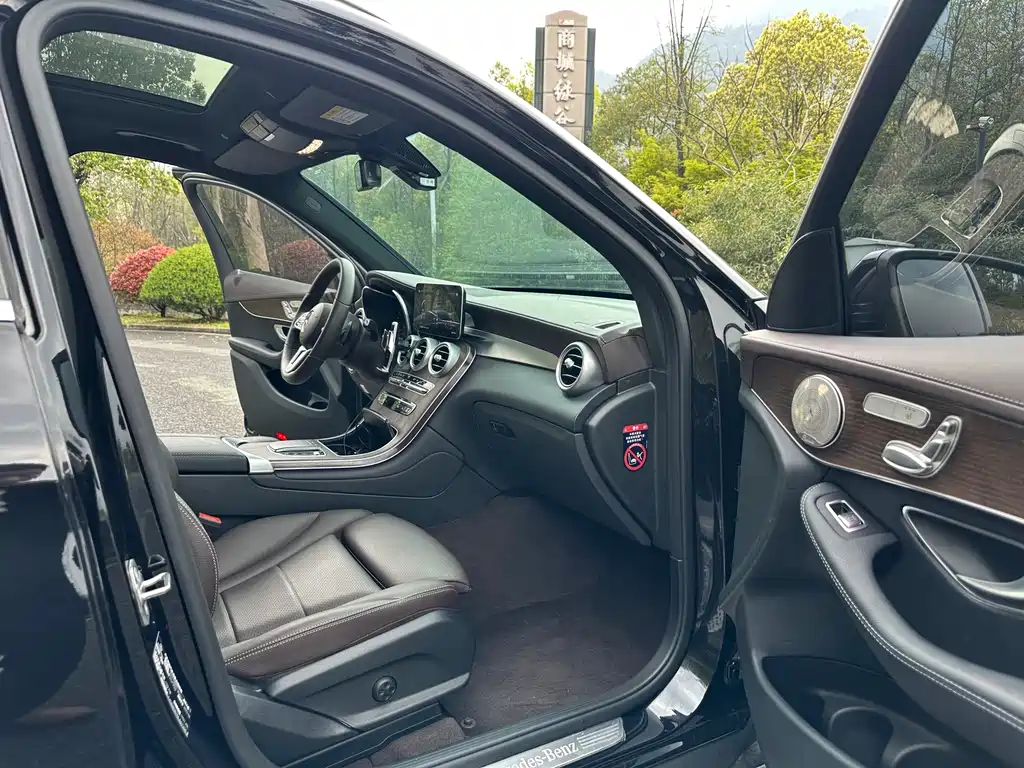 Mercedes-Benz Mercedes-Benz GLC 2022 GLC 300 L 4MATIC Dynamic Model Premium Edition 2022 - thumbnail 9